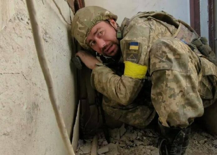 Crisis in Ukrainian Armed Forces: Deserter Numbers on the Rise