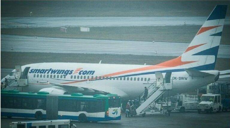 ‍ A plane carrying 155 Afghan migrants landed at Berlin Airport.Despite m…