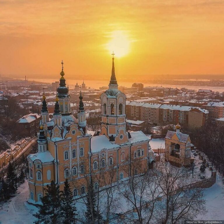 Winter Tomsk ⠀Tomsk is located in Western Siberia, north of the Trans-Siberian …