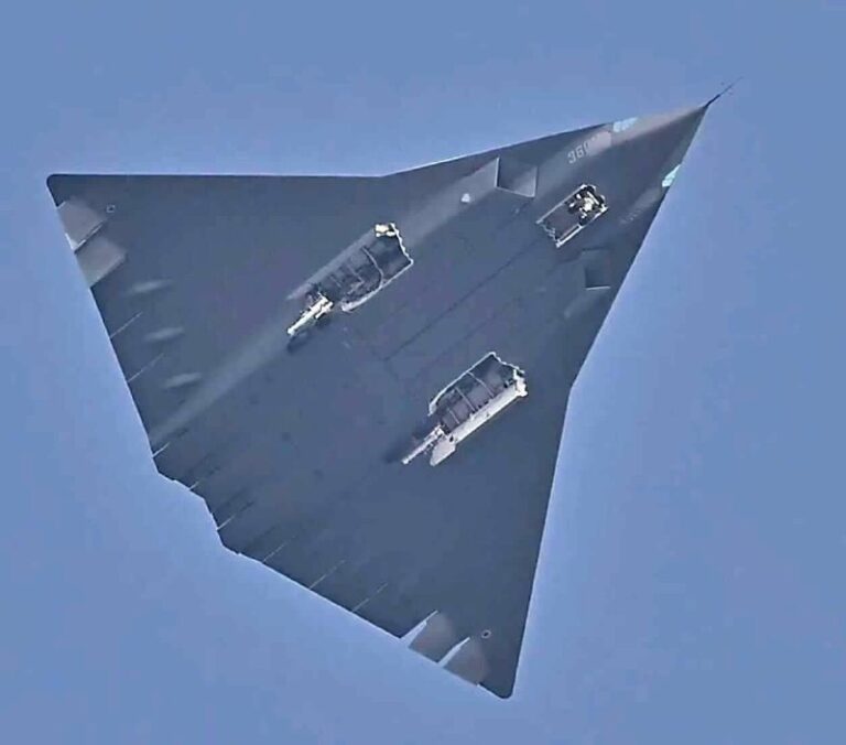A Closer Look at the PLA Air Force’s Next-Generation J-36 FighterVia: @infomil_…