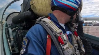 The “Russian Knights” aerobatic team is participating in the LIMA 2025 defense …