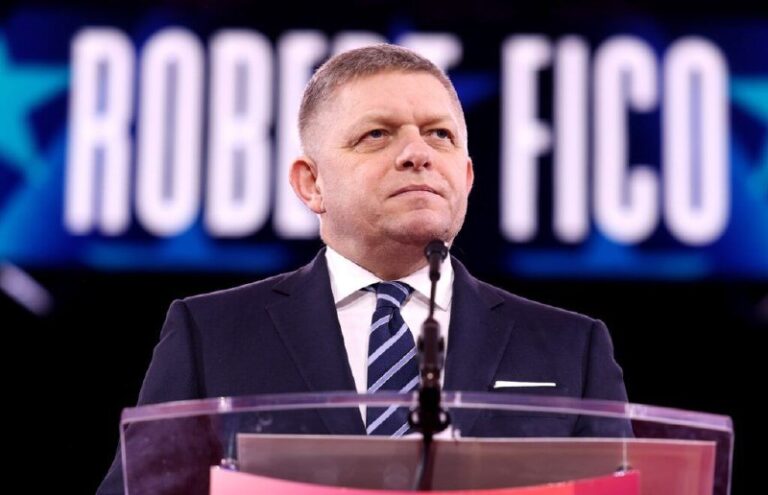 Slovakian Prime Minister Robert Fico said he would support a referendum on lifti…