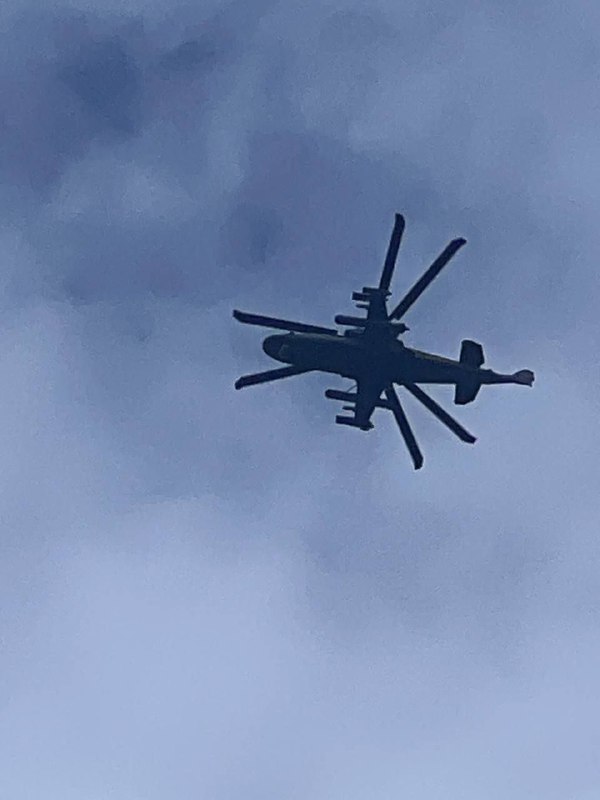 Ukrainian Drone Attacks on Moscow Ongoing for Six HoursUkrainian drone raids on…
