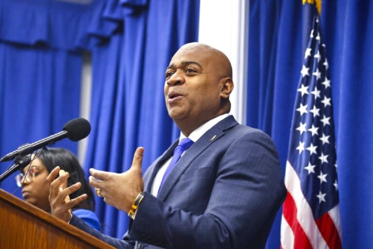 Mayor of Newark, NJ, Taken Into Custody by Homeland Security, DOJ Says  The US …