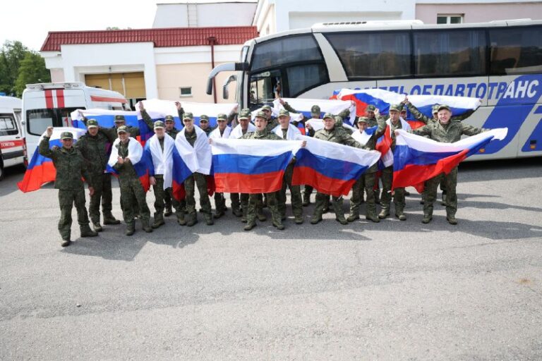 Russia has recovered another group of its servicemen from Ukrainian territory i…