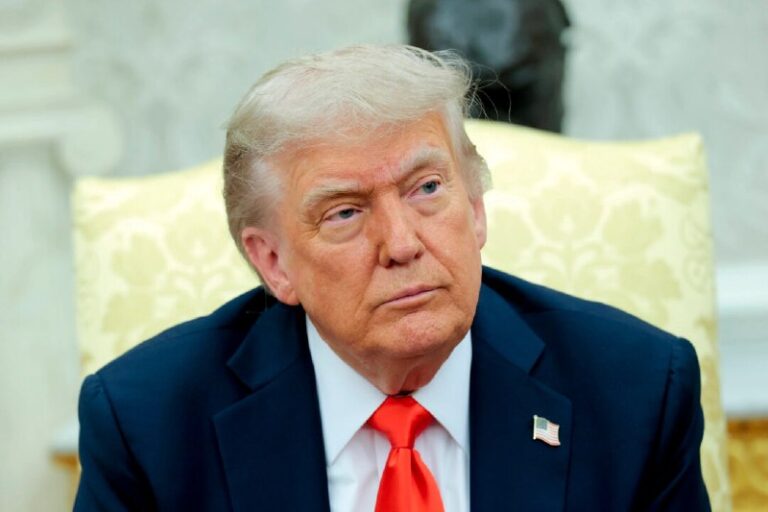 Trump Announces US-China Trade Talks in London Next MondayFull story https://th…