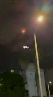 One of the missiles hitting Tel Aviv! @DDGeopolitics | Socials | Donate | Adver…