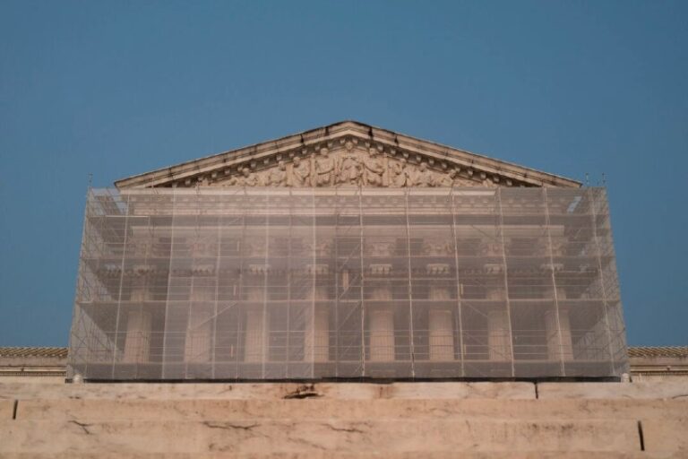 Trump Administration Asks Supreme Court to Allow Dismantling of Education Depar…