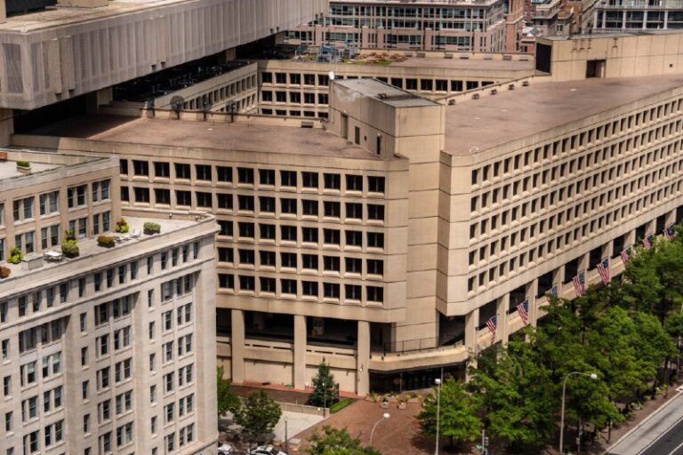 Patel: Thousands of Documents Found in FBI Back RoomRead more https://theepocht…