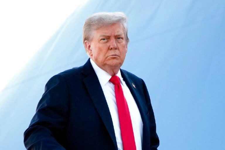 Trump Says He Will Issue Executive Order to Require Voter IDRead more https://t…