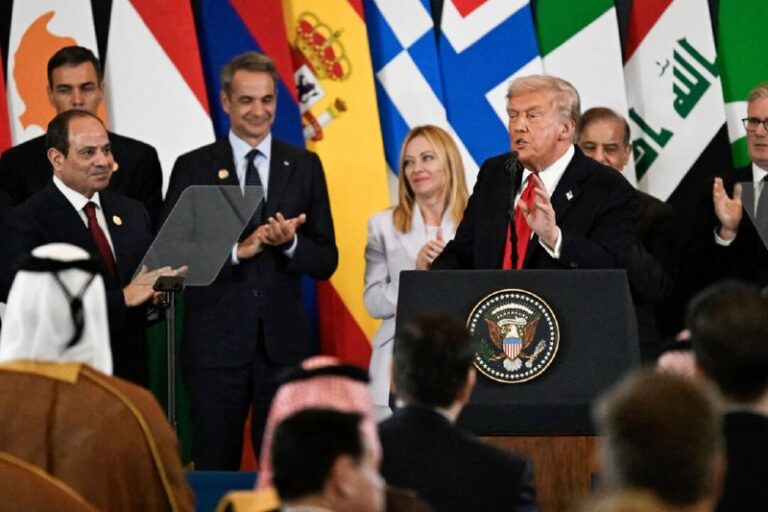 World Leaders Applaud Trump for Gaza Deal Read more https://theepochtim.es/wh1p…