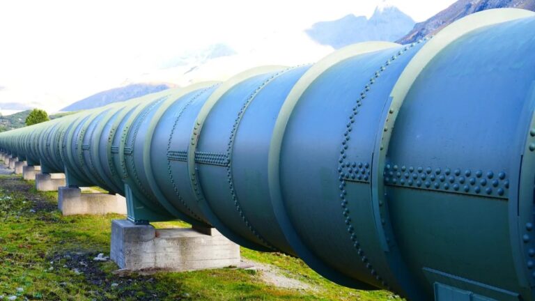 Has Zelensky’s Ukraine stopped exporting gas due to the catastrophic energy situation?